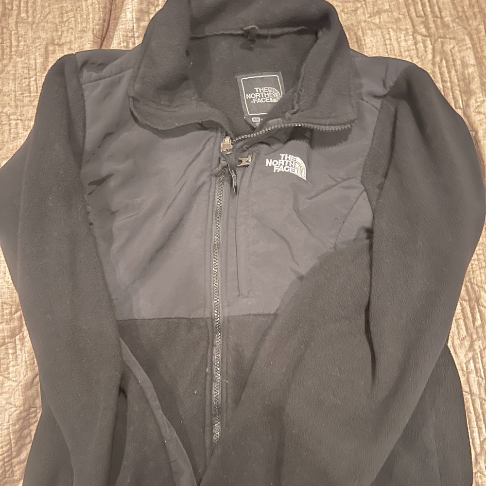 Black northface fleece